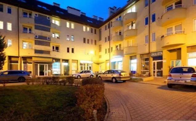 Staycity Stadion Apartamento Breslavia